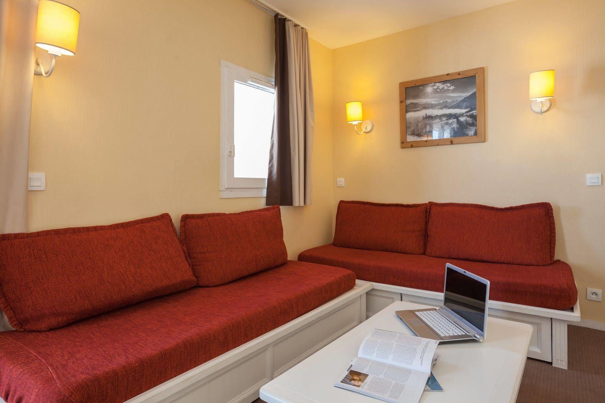 Residence Pierre & Vacances Le Thabor วัลเมนิเย ภายนอก รูปภาพ